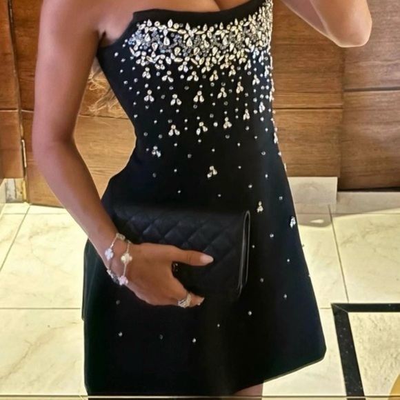 Bella Barnett MAVIS STRAPLESS DIAMOND MINI DRESS - Picture 1 of 10